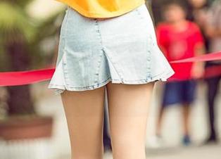AISS爱丝(黄金版) – 亚美依分享的逛街小秘密，壁纸合集看得停不下来