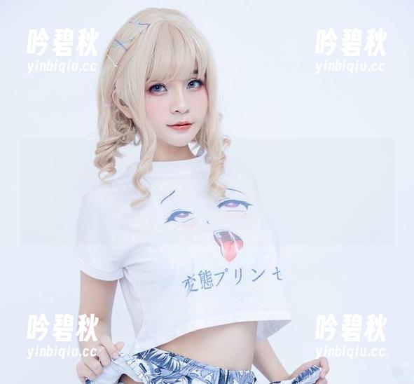 最新力作！Azami向我们展示了“SexyPoodle”，这一波萌宠与妩媚的碰撞，太滑稽了吧！