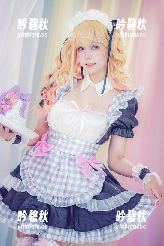ElyEE子 这是ElyEE子的BunnyGirl?她一点也不怕被逮到!