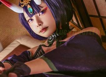 无圣光？只要Hachi小芭，LucyHeartfilia合集我全包了！