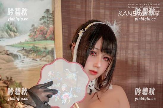 KANEKO咔喵毛衣的原图，好像每一针都带着小秘密，哎呀。