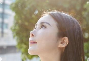 MiiTao蜜桃社 – 网盘里的职业装写真合集，给陆萱萱Cecilia点赞，不看可就赔了哦！