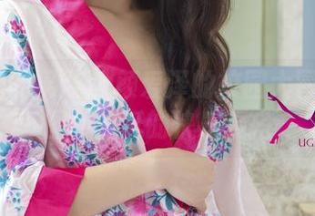 UGirls尤果网 – 颜爱泽的校园大冒险：美图和壁纸的快乐混搭