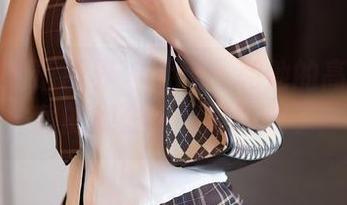 XIAOYU语画界 – 金纯一和他的高清眼镜，我的视力又要被挑战了！