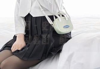 Xiuren秀人网 – 史雨姐姐的女孩系列：送你免费心动套图，前方高能预警！
