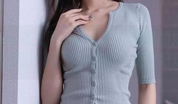 Xiuren秀人网 – 外科TEL和她的妹妹图集大放异彩，精选出来的真是太好玩了！