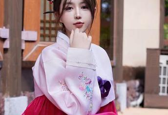Xiuren秀人网 – 其实黑白也可以很有色彩，宋KiKi精选的写真集真让人直流口水。