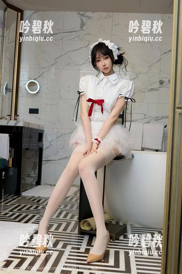 Xiuren秀人网 - 小茉莉jasmine最新女友合集——颜值高到让相机都害羞！