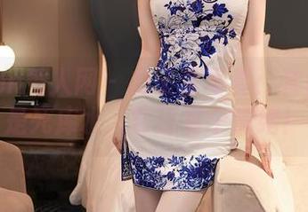 Xiuren秀人网 – 方子萱写真：套图不只是死库水，它还有个情绪！