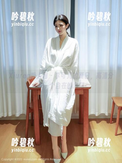 Xiuren秀人网-李可儿 Xiuren秀人网 - 李可儿的夏日,高清分享一个自在的角落