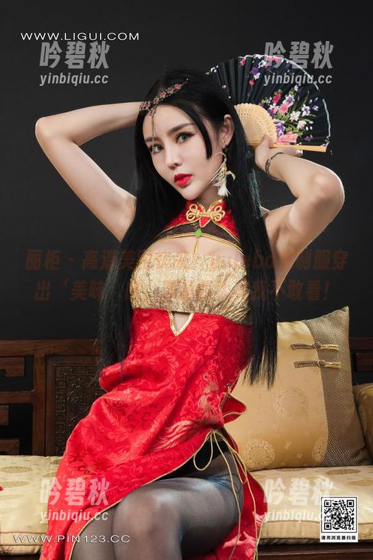 丽柜 - 高清美图快来！yuleba把制服穿出‘美味’感，那画面太美我不敢看！