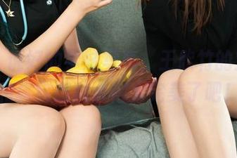 丽柜 – 说好的学妹写真，王欣竹的定制感和真实感融合得太完美了吧！