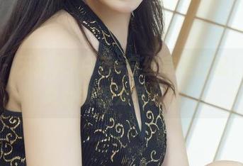 丽柜 – 无圣光+白云=白丝完美搭配，这等组合我想为其鼓掌！
