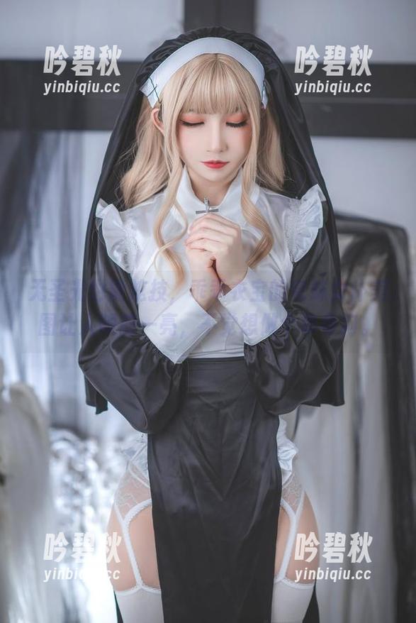 无圣光也能炫技，乖乖衣宝的穹妹女仆美图让人眼前一亮，不觉想做个单身狗。