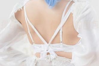 女王指挥官的威严，你烨烨的图包福利真让人流连忘返！