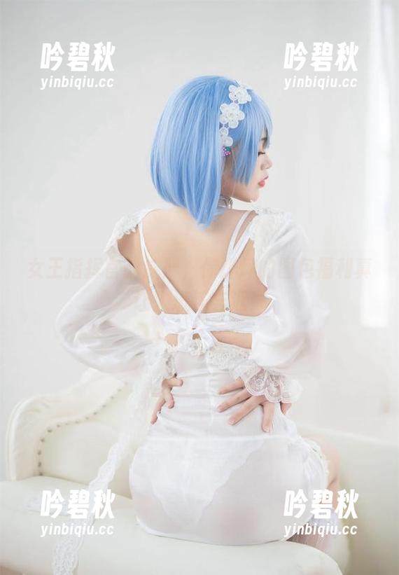 你烨烨 女王指挥官的威严,你烨烨的图包福利真让人流连忘返!