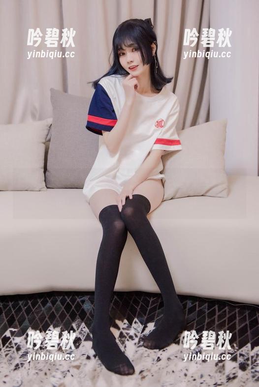 白色蕾丝写真：网盘里的小秘密，敬请期待“你的负卿”的新篇章！