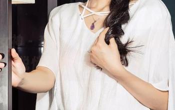 克拉女神 – 套图、白裙，慕菲好像在和我说悄悄话，但我没听见。
