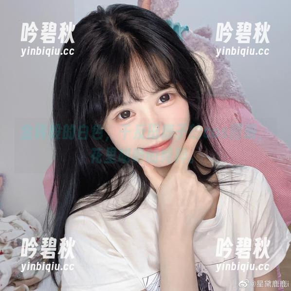 金砖般的白色，千反田鹿子的cos图册，花里胡哨的纯粹。