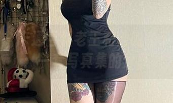 微密圈 – 卡通百科老王和他的兔子奇遇记：一套写真集的分享