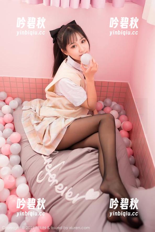 嗲囡囡-waya小帝姬 嗲囡囡 - waya小帝姬在睡衣里的姿态,精选图片,浓浓的慵懒感真讨喜,想我了。