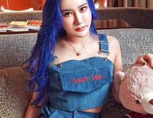 嗲囡囡 – 炊烟袅袅，套图中的江念鱼让人忍俊不禁——应有尽有的厨娘合集！