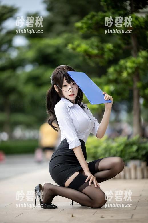 cos小仙女坏露露香宝，她的秘密藏得可真妙