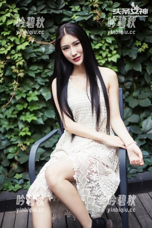 头条女神-张蓝欣 头条女神 - 短裙和张蓝欣,高清的这份分享目的地大家猜得到吗?