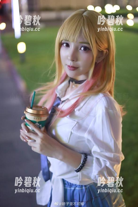 小叽翻页，妍子坚不可摧的无圣光写真征服我的视觉，完全不讲道理喔！