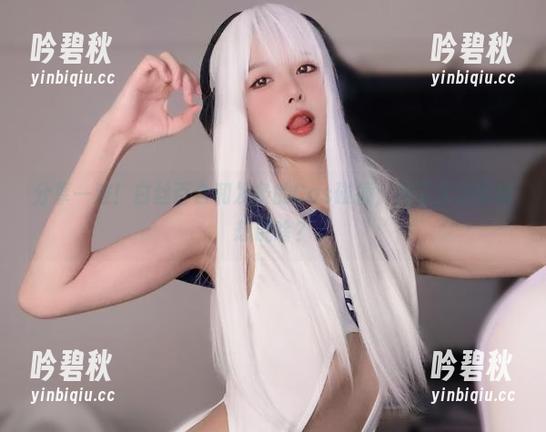 分享一波！白丝百合和发条的Cos碰撞，布丁大法到底想说啥？