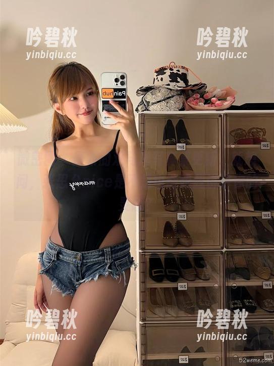 微密圈 - 最新的双马尾写真集更新，就想问，张思允nice是不是也能跟我讲讲你的灵感？