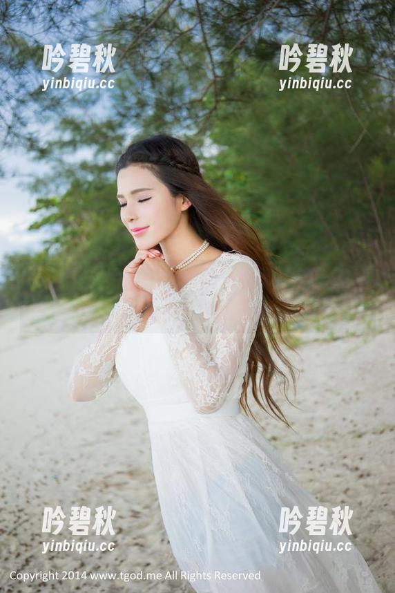 推女神 - 原图探险：孔一红带你领略教室中的不一样风采。