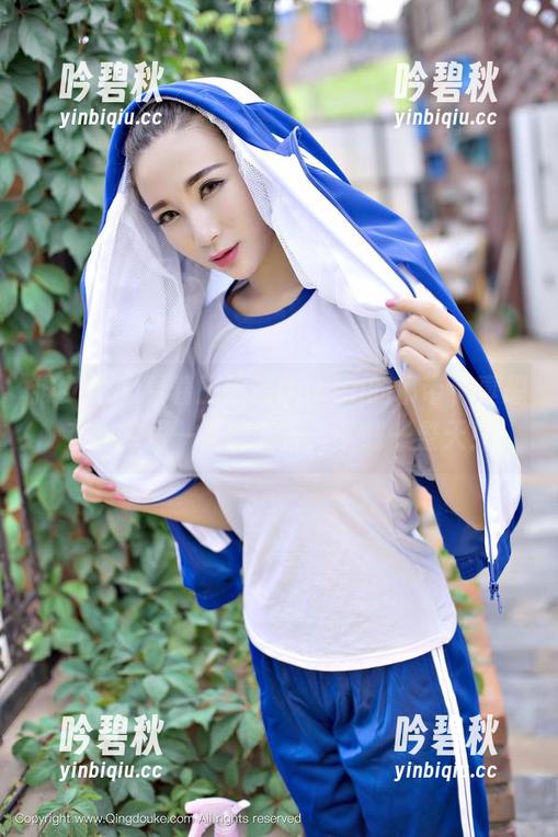 推女神 - 看着王婉悠Queen的吊带，真想在图库里一直翻下去，下载一整天！