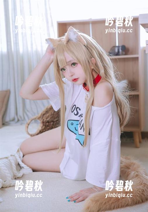 日奈娇的女友cos，简直让我有种邻居小姐姐巴雀可爱的错觉，是对我的心理暗示吗？