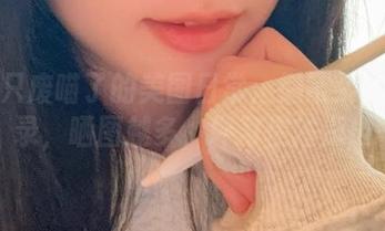 是一只废喵了的美图日常：懒散姿态全记录，晒图越多，坏习惯越深！