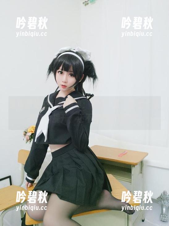 是依酱呀的私拍图集：女仆2.0，完全是新技能的提升，还不快摩拳擦掌？