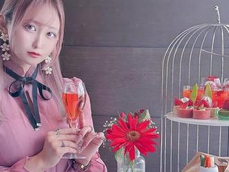 一探究竟：月城委员会和她的高清女仆写真