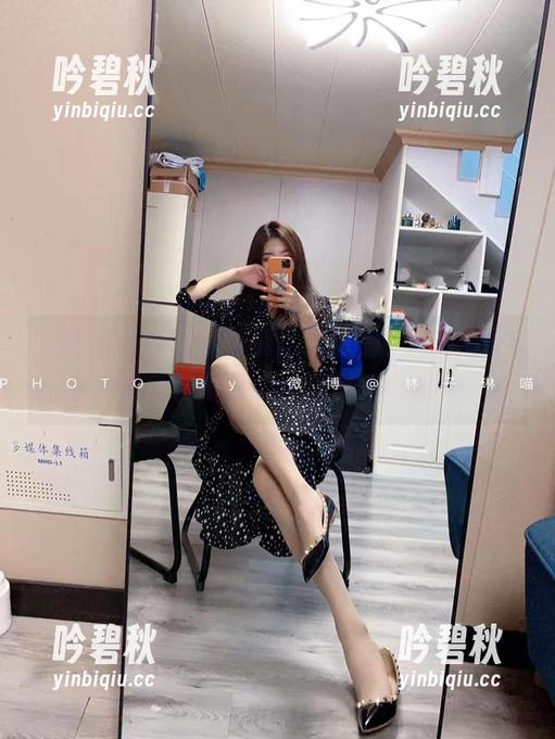 林子喵Lynne 微密圈 - 职业装也能这么好看!林子喵Lynne的免费写真,不如就来翻翻吧。