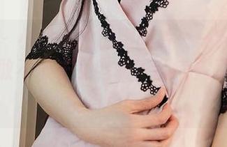 爱尤物 – 小热巴的制服图片——穿上这件，明天敢不敢去见老板？我考虑了一下，没有勇气。