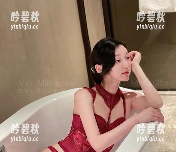牛奶里的果汁 微密圈 - 牛奶里的果汁的全新夏天,高清写真集带你捉摸小秘密