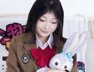 物恋传媒 – 合集中的奇迹：案例猫耳教你如何不打理校服