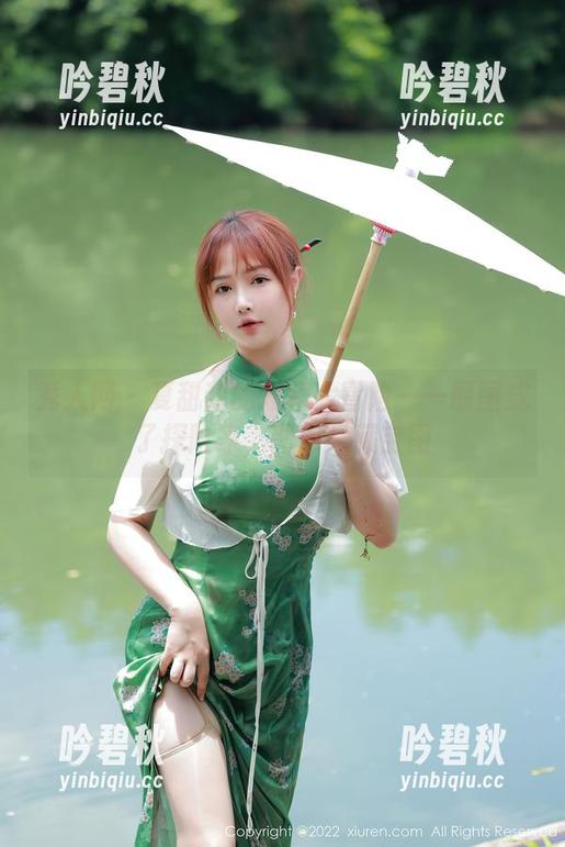 秀人网 - 夏甜甜的短裙大冒险——原图成了探险家，图包是藏宝图