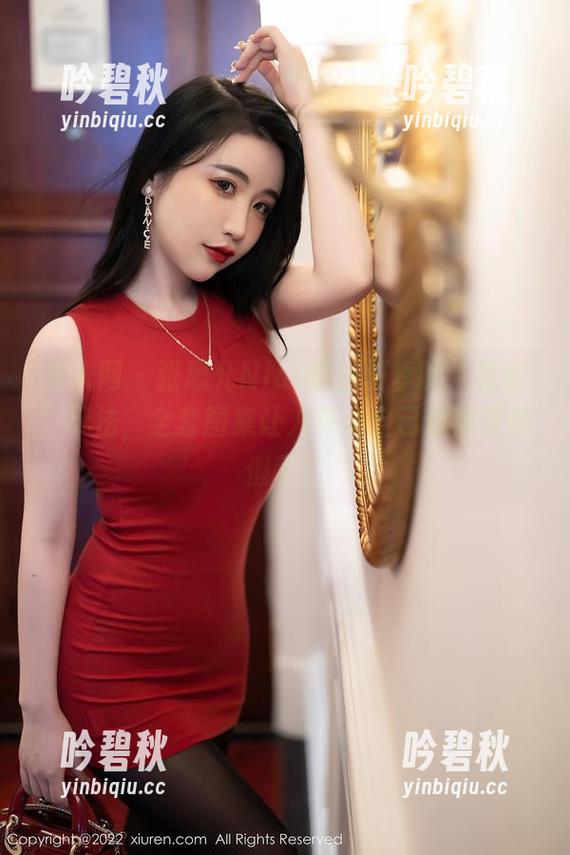 秀人网 - 张思允Nice颠覆夏季的“整套”玩法，全套图集让人怀疑自己也需要休假了！