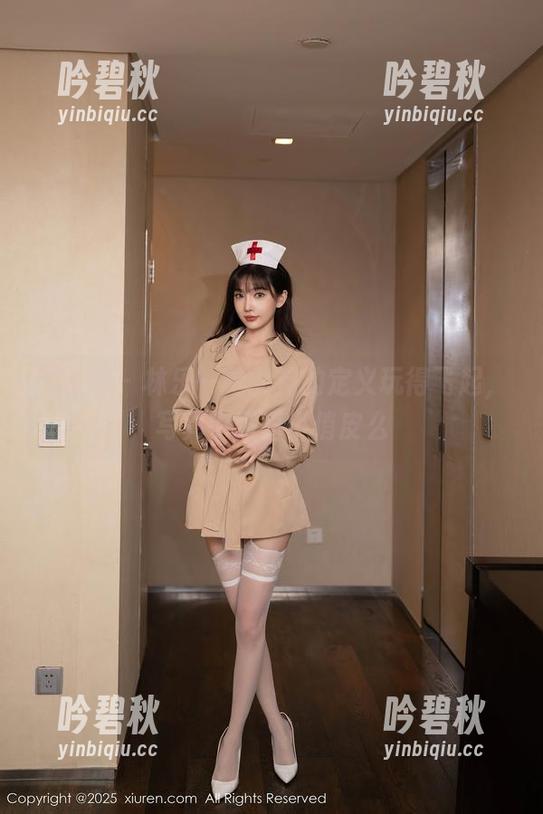 秀人网 - 林乐一把女神的定义玩得飞起，写真中藏着小俏皮么