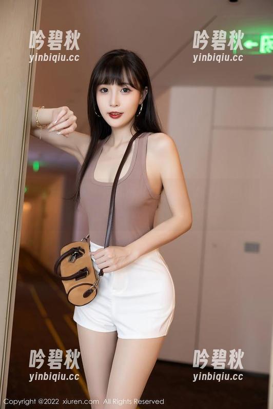 秀人网-林昔予yorki 秀人网 - 原图不错误,林昔予yorki的粉色全套就是把我软趴趴的惹疯了。