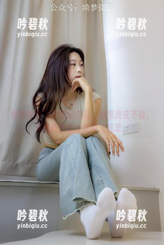 绮梦摄影-章章 绮梦摄影 - 章章的作品,剧情我先不说,光是画面就让我陷入沉思。