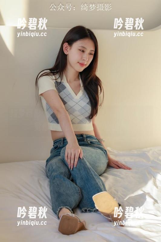 绮梦摄影-莹莹 绮梦摄影 - 制服与莹莹:原图展示,这感觉像在逛街时看到了旧时光