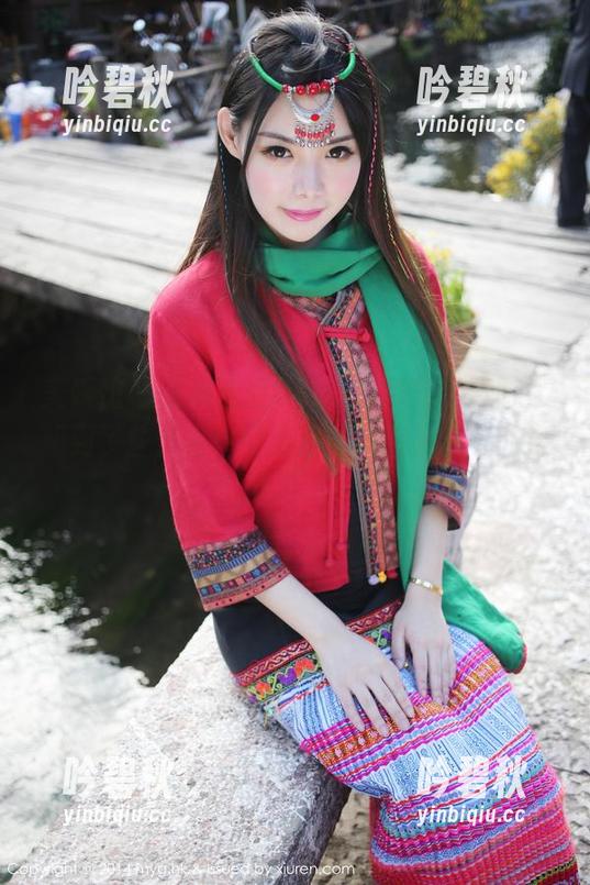 美媛馆-豆baby 美媛馆 - 在观看豆baby的御姐写真时,想到了些什么…可能是那优雅又霸气的姿态吧?