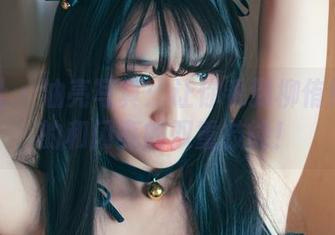 菠萝社 – 油亮写真：让你看到柳侑绮闪瘦的和闪亮的双重技能！