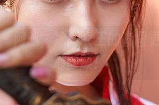 蜜桃社 – 阿嚏，冰露女王的套图更新让人心颤颤！